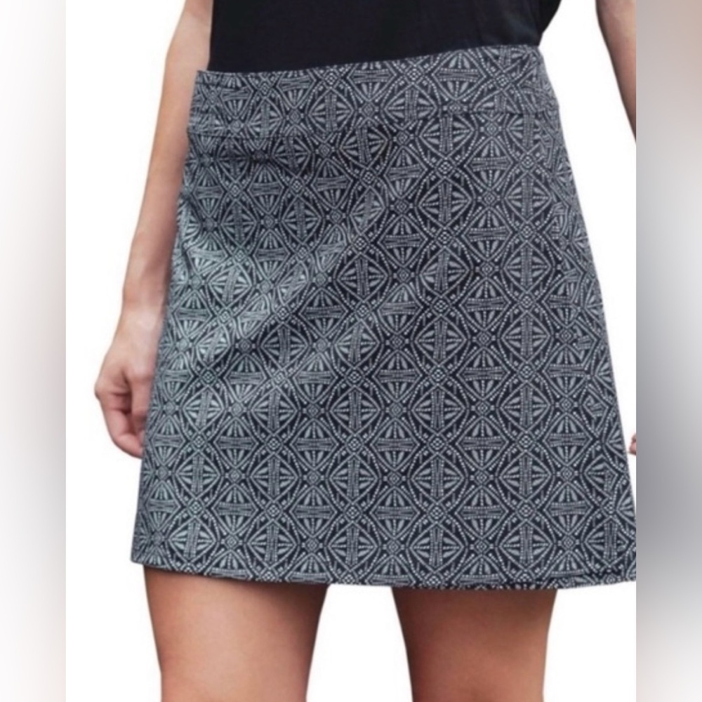 RIPSKIRT HAWAII Black Pearl Batik Wrap Skirt XXL 20-22 Length 2 Swim